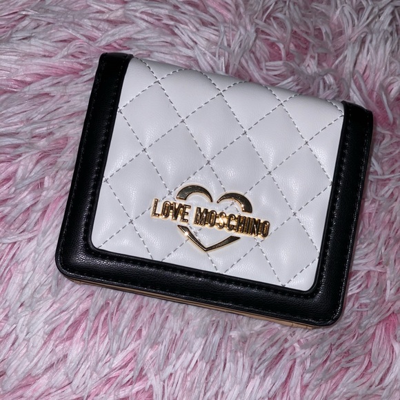Love Moschino Quilted Faux Leather Bi-Fold Wallet - Picture 5 of 5